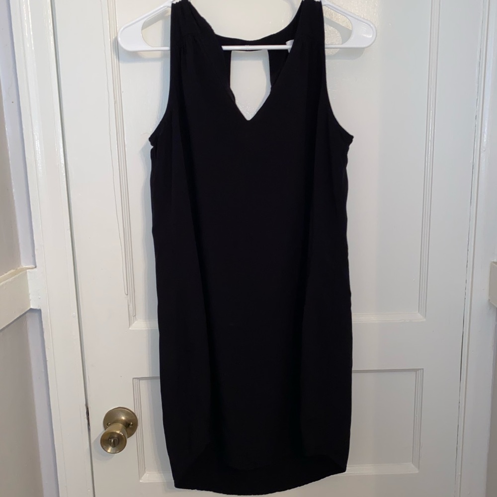 Black casual dress